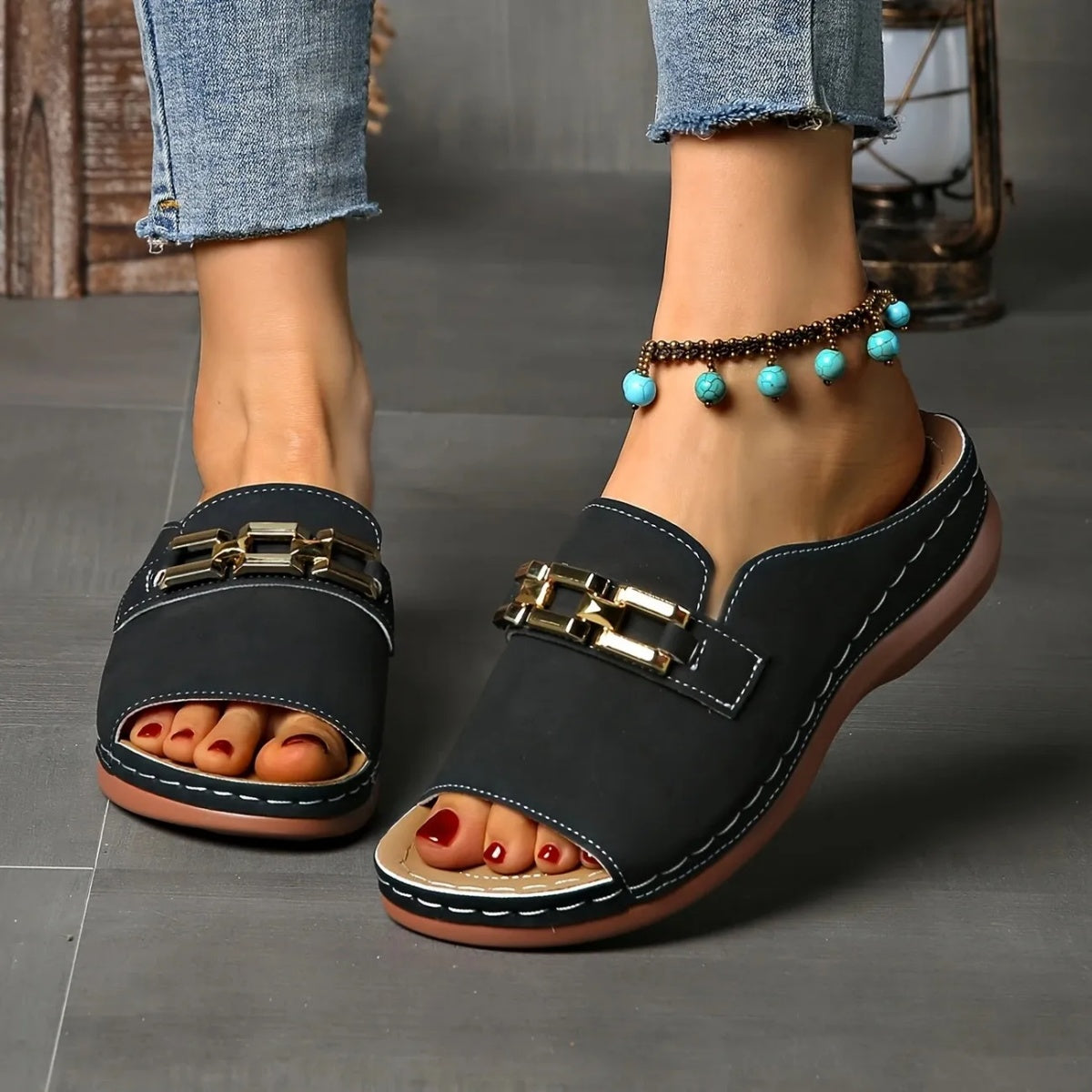✅Women's Golden Buckle Orthopedic Slip-On Sandals