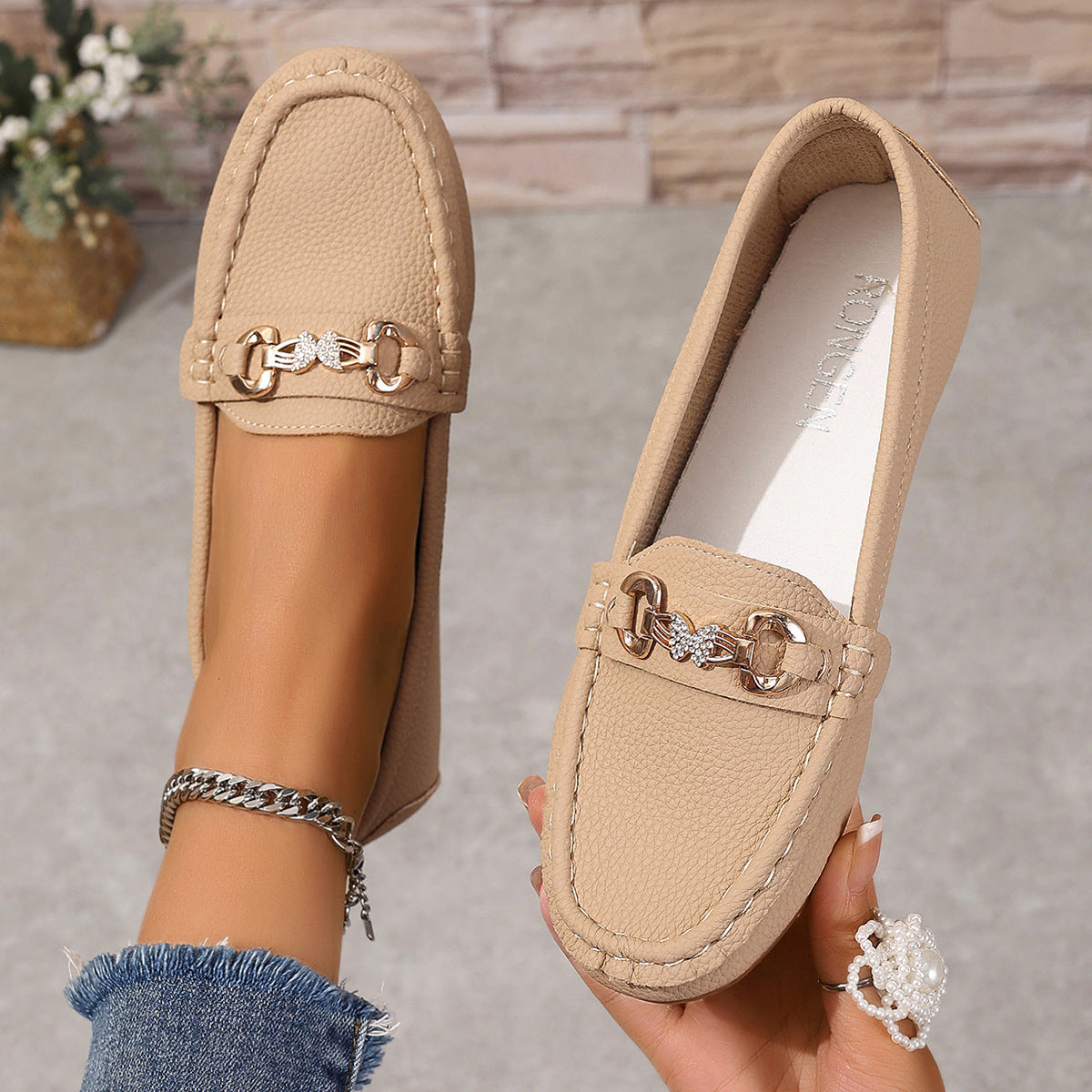 💝Best-1 Sale Leather Loafer 2025💝Women's Slip on Butterfly Strap PU Leather Loafer Diamond Ladies Shoes