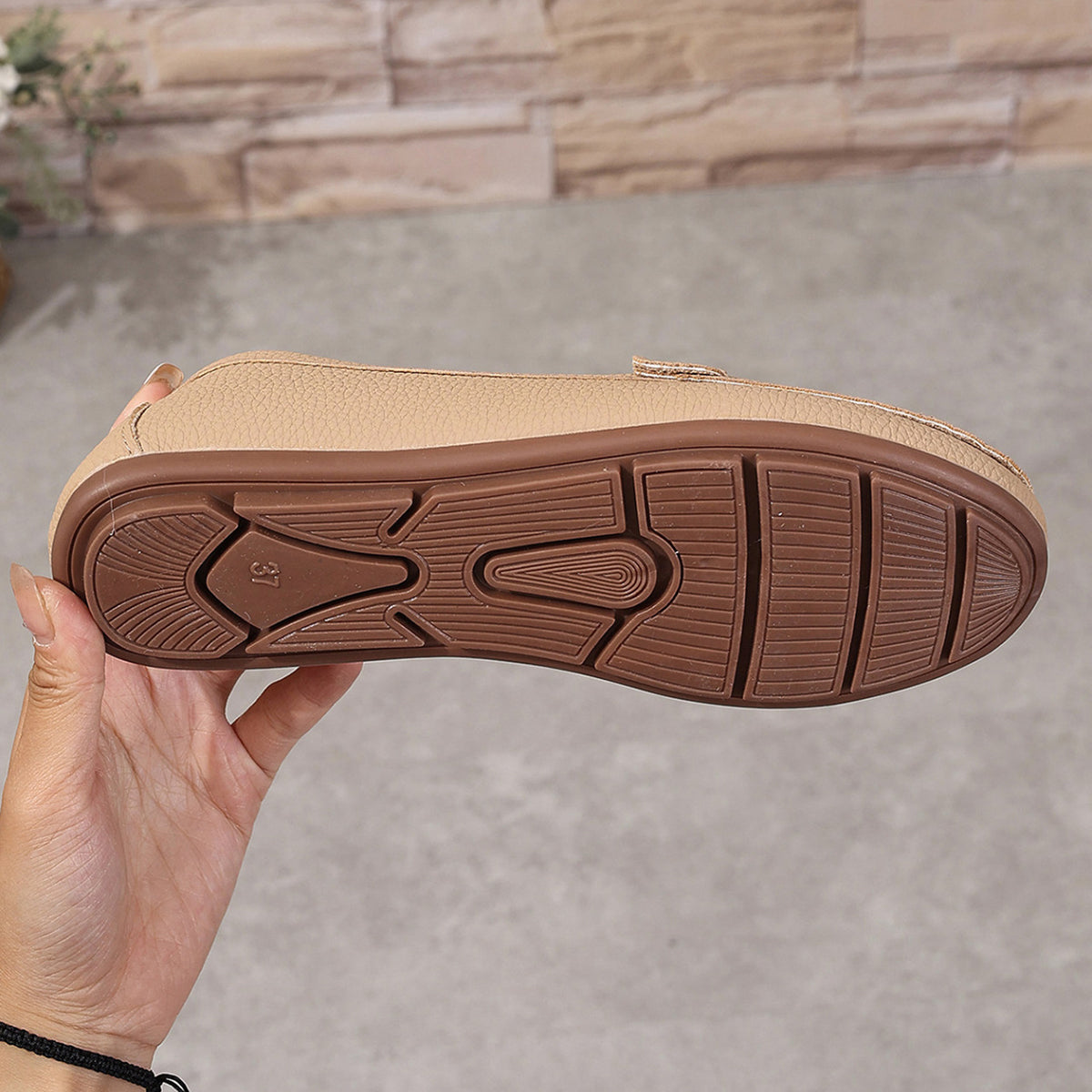 💝Best-1 Sale Leather Loafer 2025💝Women's Slip on Butterfly Strap PU Leather Loafer Diamond Ladies Shoes