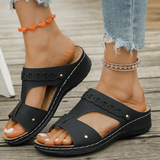 🍀Women Auspicious Pattern Hollow Lucky Wedge Sandals